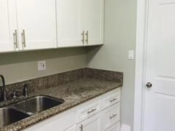 744 Chestnut Ave #11, Long Beach, CA 90813