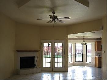 2nd image of 4605 Shumard Dr