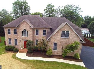 18815 Fountain Ter, Hagerstown, MD 21742