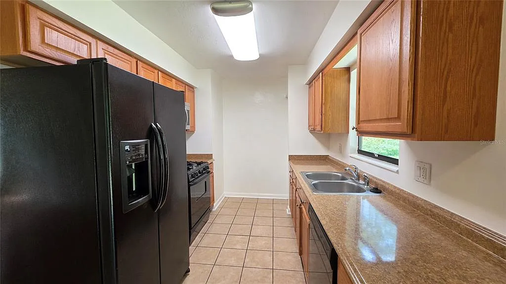 2 bed, 2.0 bath, 1116 sqft, $2,300 — Photo 4