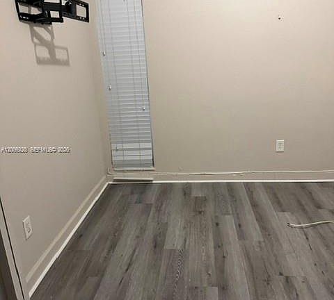 4th image of 1417 NW 7th Ave #1-2