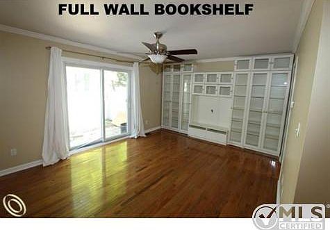 BOOKSHELF.jpg
