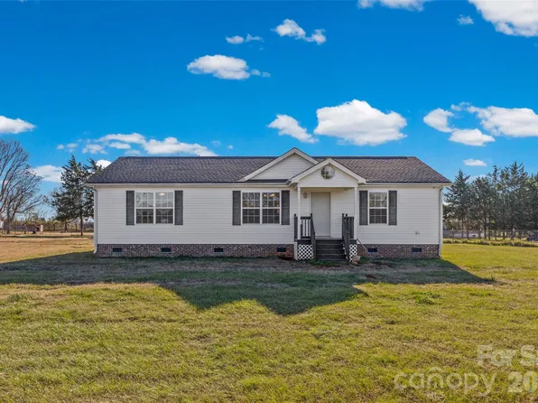 211 Daves Rd, York, SC 29745