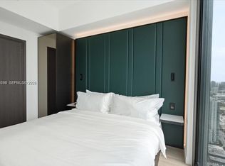 20 NE 11th St #4906-B, Miami, FL 33132