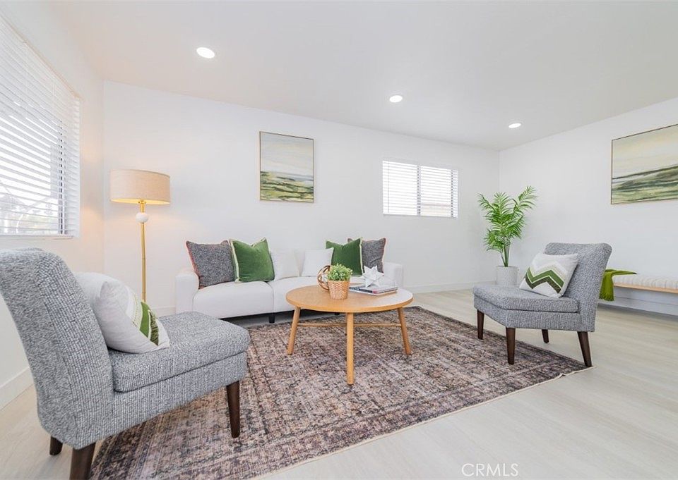 1st image of 1169 W Calle Del Sol APT 4