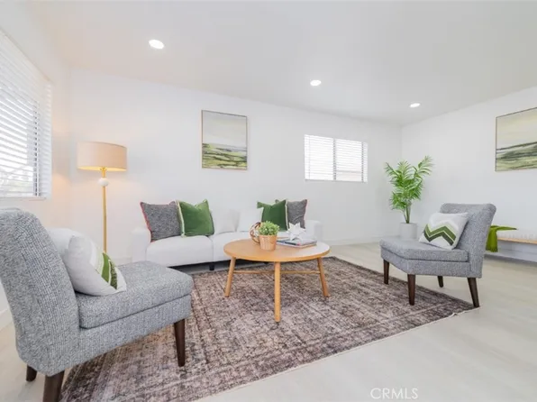 1169 W Calle Del Sol APT 4, Azusa, CA 91702