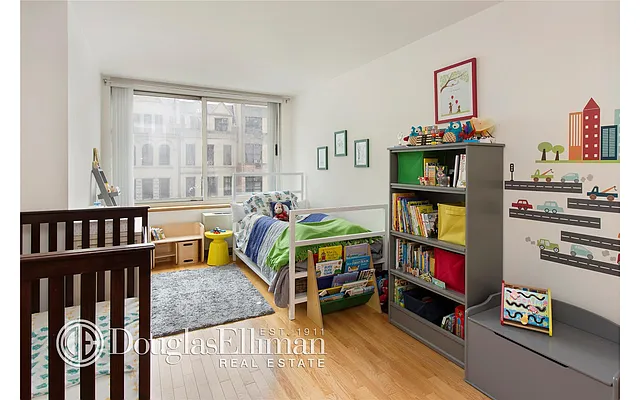 Rented by Douglas Elliman | media 23