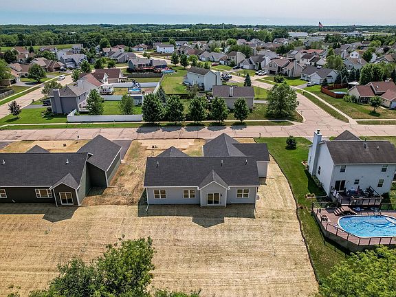 4th image of 14168 Prairie Commons Ln