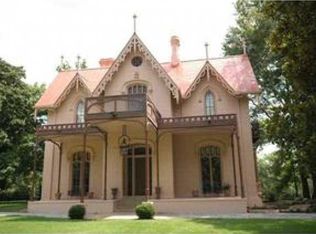 385 Salem Ave, Holly Springs, MS 38635
