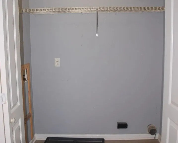 1647 Center Pointe Dr — Photo 8