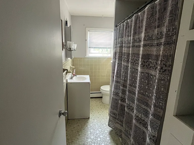 58 W Broadway Ave — Photo 8
