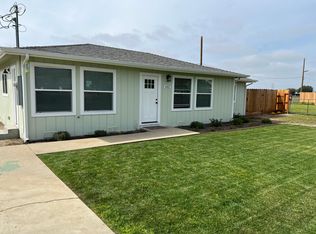 682 Old Stage Rd, Salinas, CA 93908