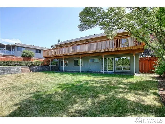 Building Photo - 1333 183rd Ave NE