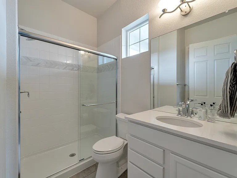 307 S 1st Ave — Photo 15
