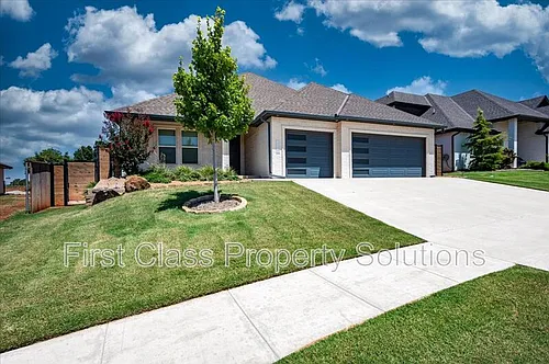 7317 NW 159th Ter Photo 1