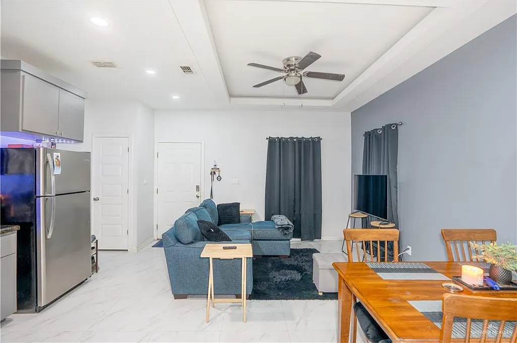 1 bed, 1.0 bath, 2804 sqft, $750 — Photo 3