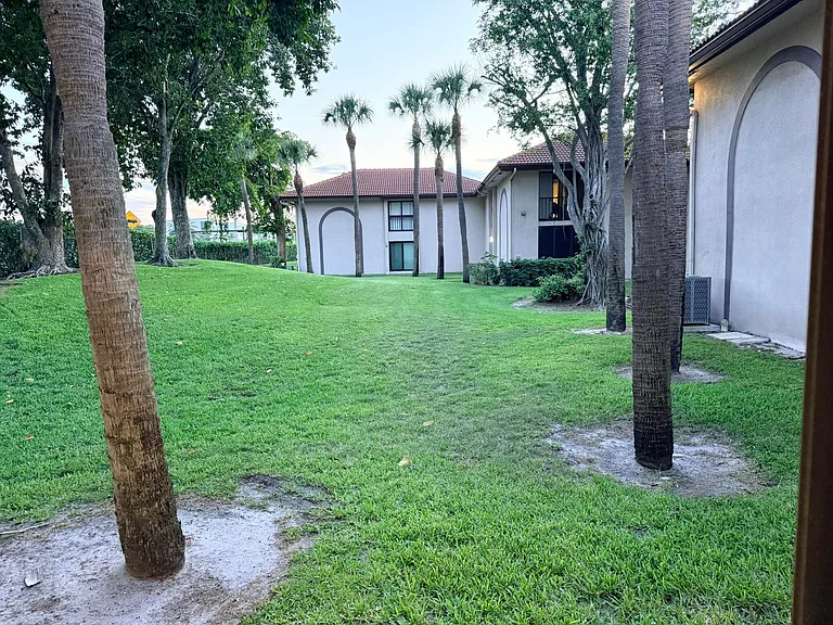 300 E Club Cir #107 — Photo 15