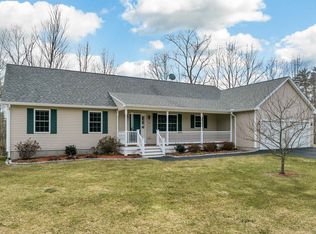 35 Brenda Ln, Rochester, NH 03867