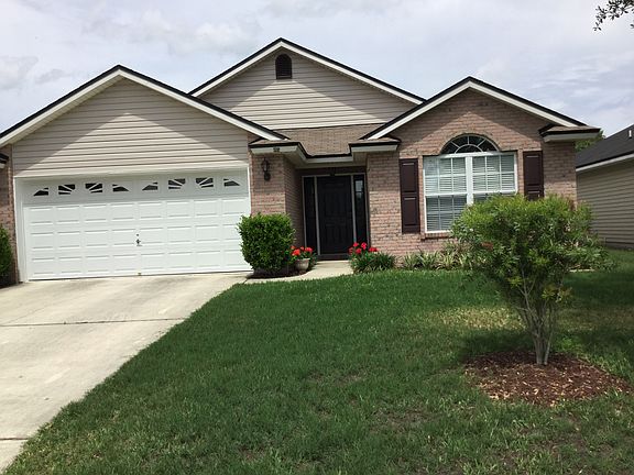 2nd image of 805 Mackenzie Cir