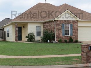 6900 Old Glory Ln, Oklahoma City, OK 73135