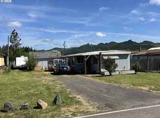 239 Oak St, Yoncalla, OR 97499
