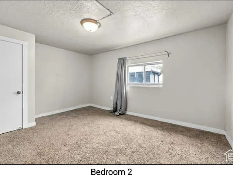 140 W 400 N — Photo 9