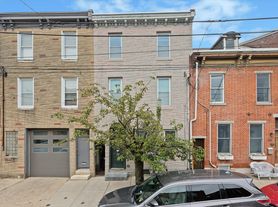 1014 N 4th St