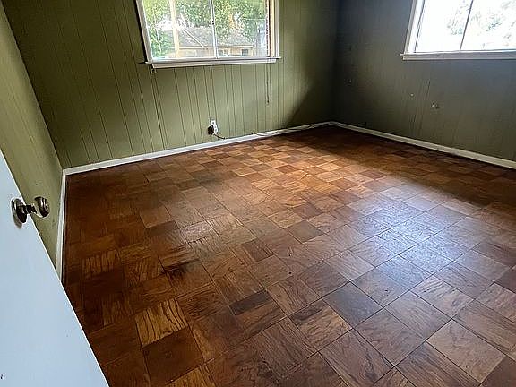 5th image of 140 Whittington Dr