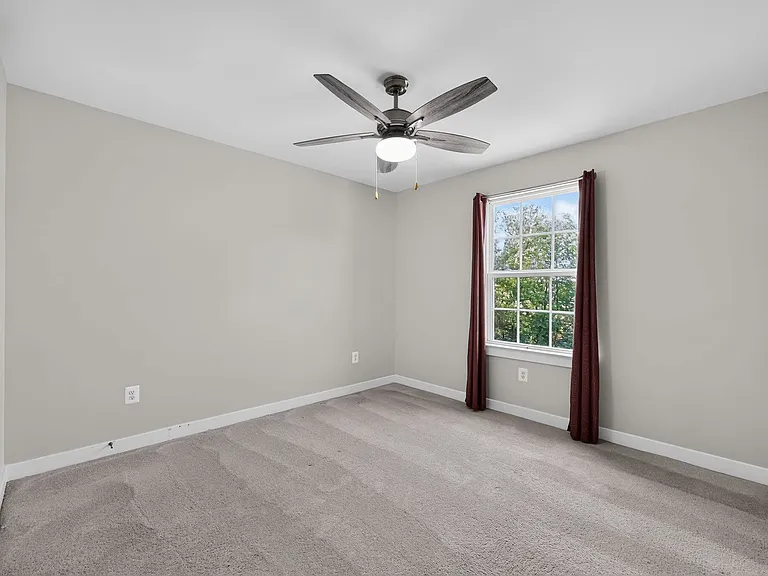 2642 Skeeter Ct — Photo 12