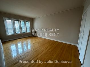 1319 W Estes Ave #29, Chicago, IL 60626