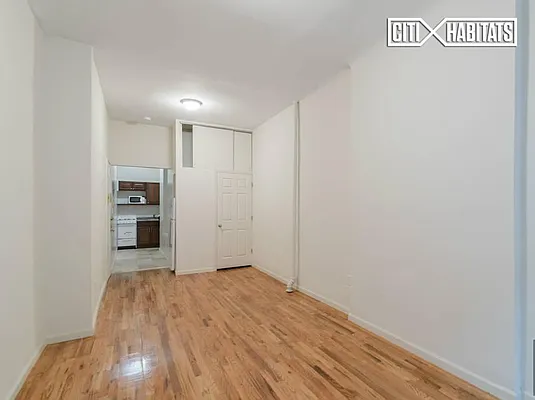 Rented by Citi Habitats | media 18