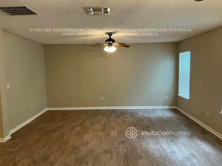 13581 Ashford Wood Ct E — Photo 7