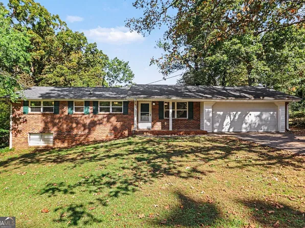 6322 Pine Frost Dr, Douglasville, GA 30135