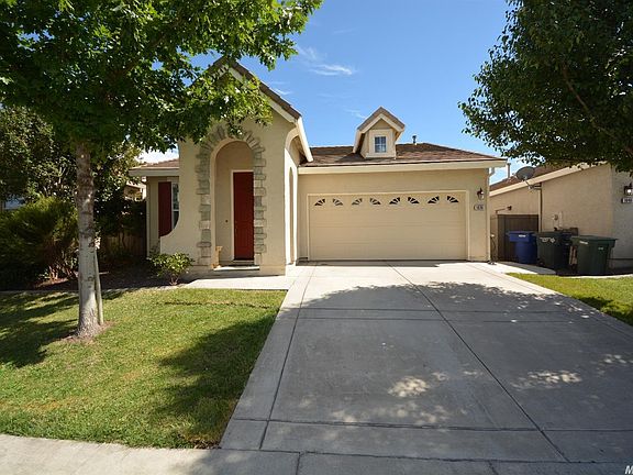2nd image of 1836 Dawnelle Way