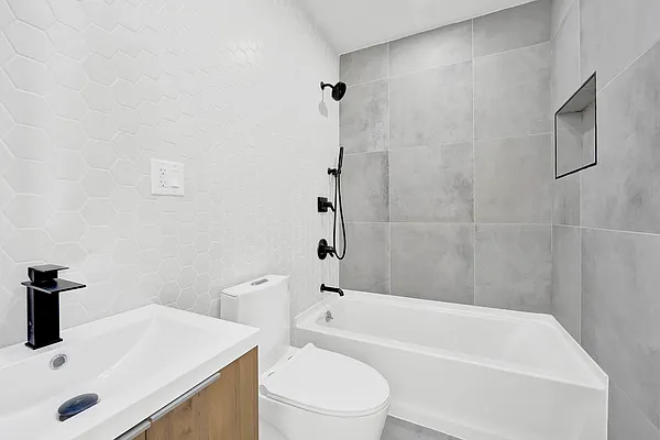 Rented by Massada Home Sales Inc | media 8