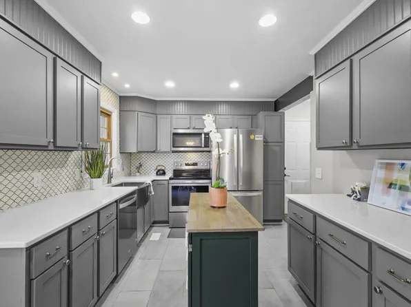 1317 Ellen Avenue, Madison, WI 53716