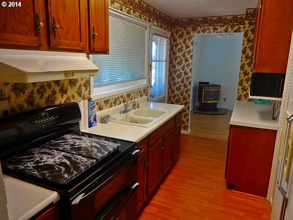 5th image of 4007 E 14th St