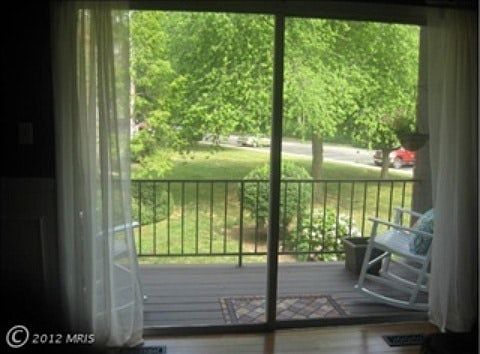 5th image of 240 Crocker Dr Unit C