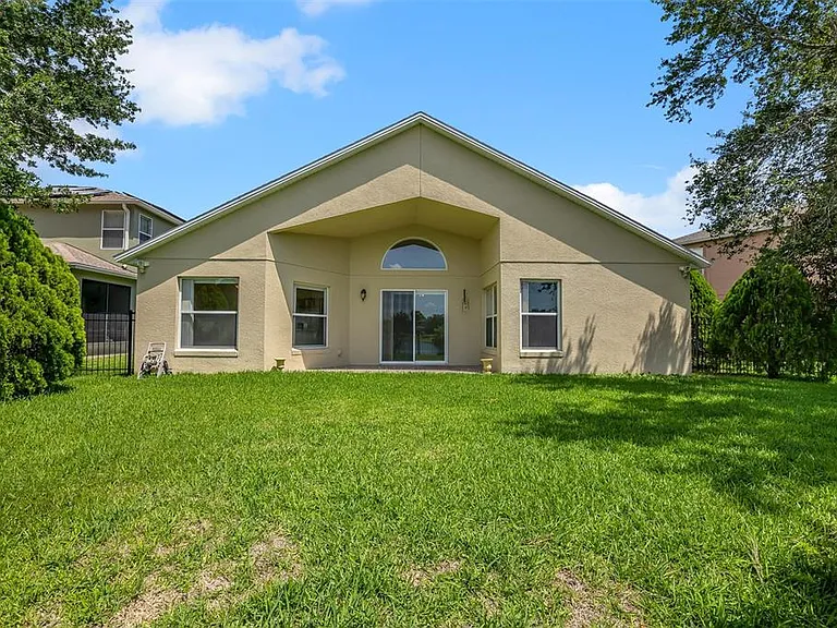 12608 Iris Lake Dr — Photo 22