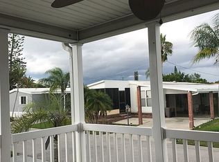 2083 Bamboo Ct, Naples, FL 34110