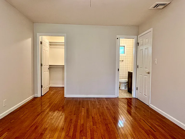 2240 Jones Rd — Photo 16