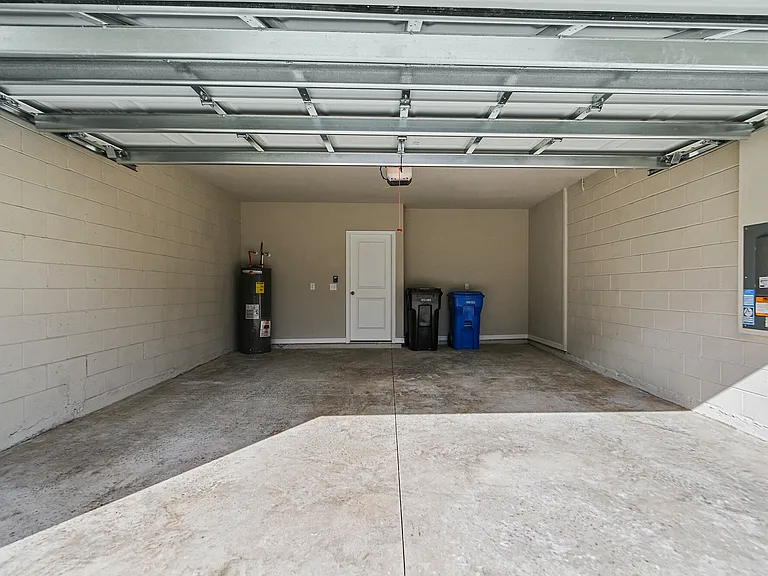 LAttitude 27 Riverview — Photo 7