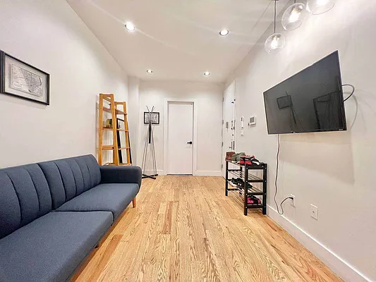 Rented by Doorway NYC, LLC | media 5