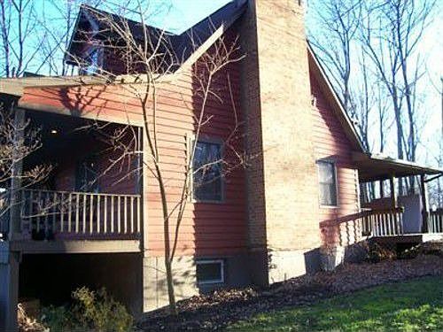 3rd image of 7361 Mont Dr