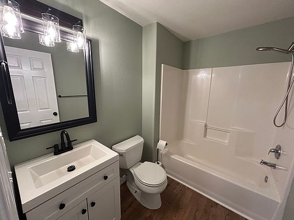 5th image of 7809 NE 166th Ave