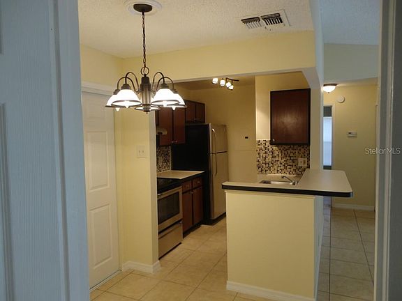 4th image of 3815 Bowline Cir Unit 203
