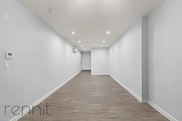 Rented by Rennit Inc.