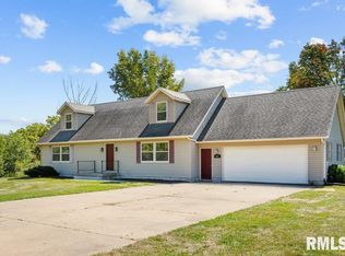 222 166th Ave, Milan, IL 61264