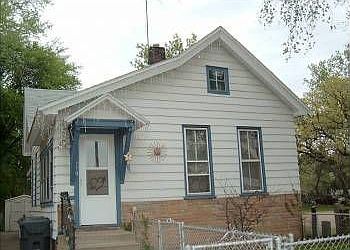 1st image of 619 Minnehaha Ave E