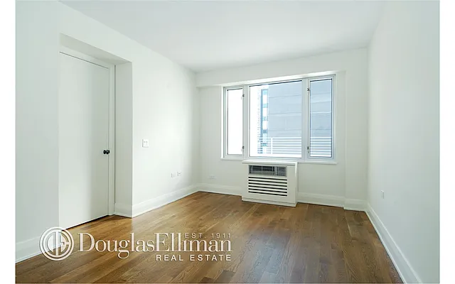 Rented by Douglas Elliman | media 2